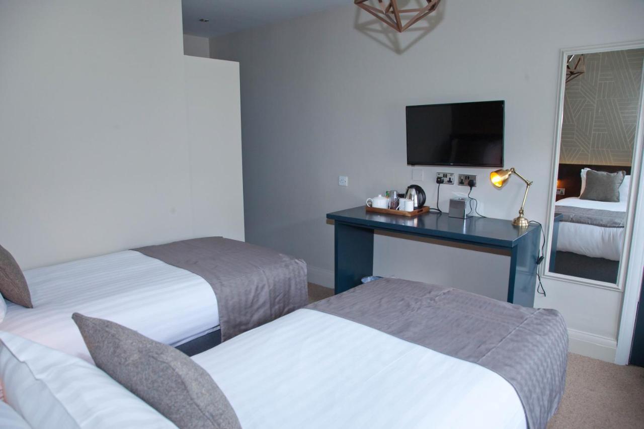 The Royal Hotel Bolton-le-Sands エクステリア 写真